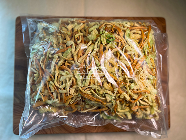 Нитка ЖАРЕНАЯ "Васаби" Oktobersnack 1 кг (сырный продукт) в Ясененво