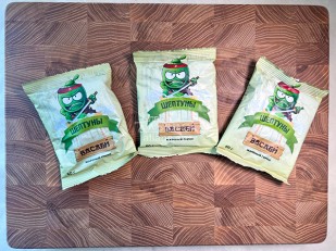 Мучные полоски КРАСНЫЕ со вкусом пряной говядины 76 гр: Горох жареный со вкусом ВАСАБИ 