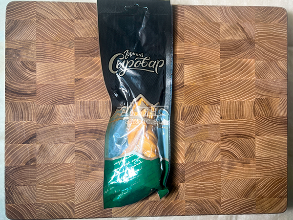 Сыр 100 гр ГОРНЫЙ СЫРОВАР (Косичка копчёная) в Ясененво