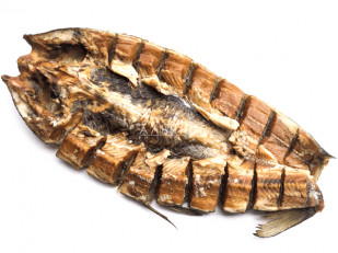 Камбала камчатская вяленая без икры: Сом (бабочка) холодного копчения